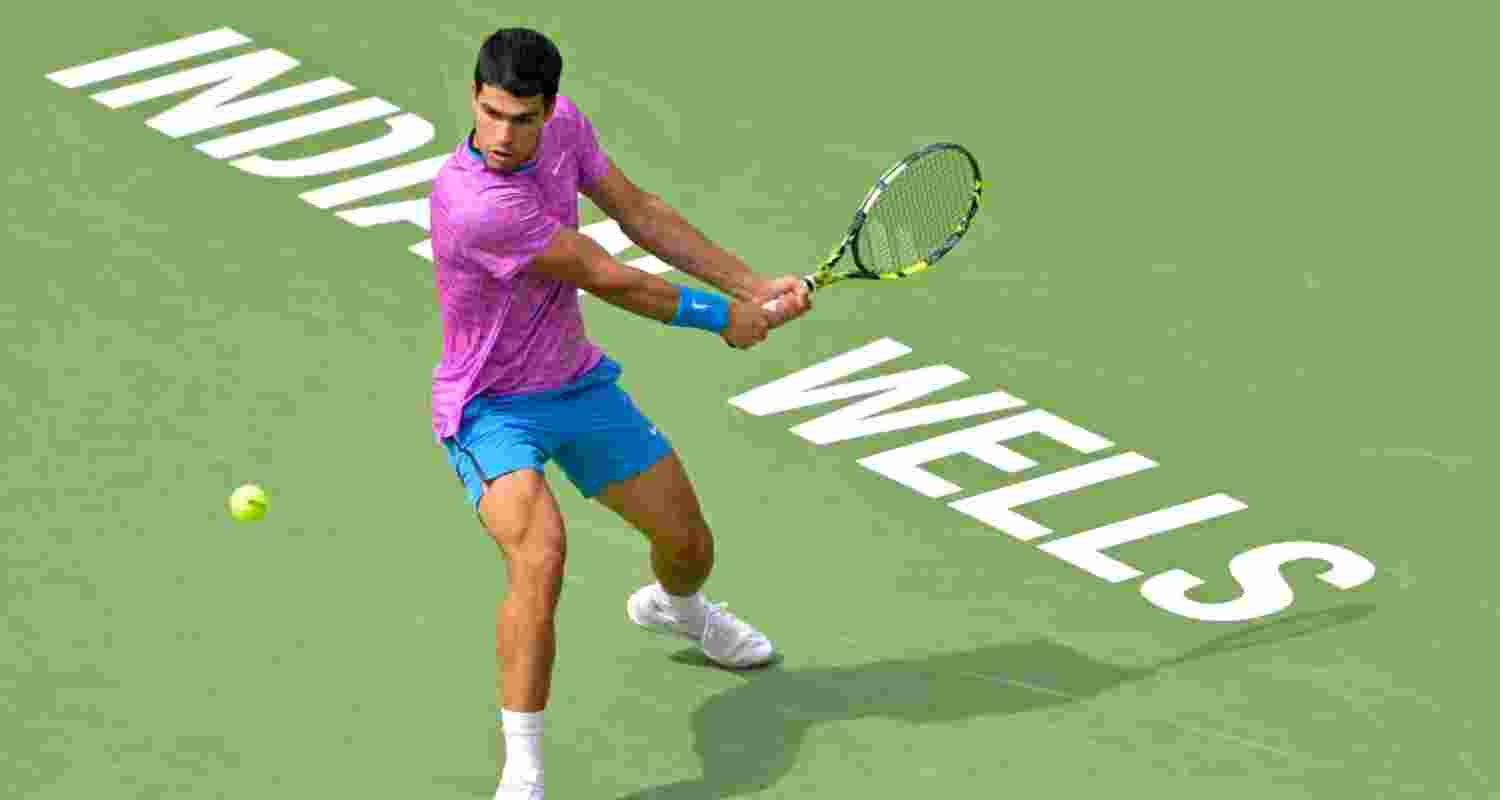 Alcaraz crushes Dimitrov, Draper ousts Fritz in Indian Wells.