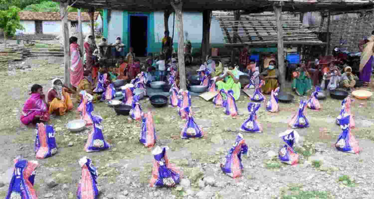 Congress all set to join the chorus of demand for peace talks with Maoists.