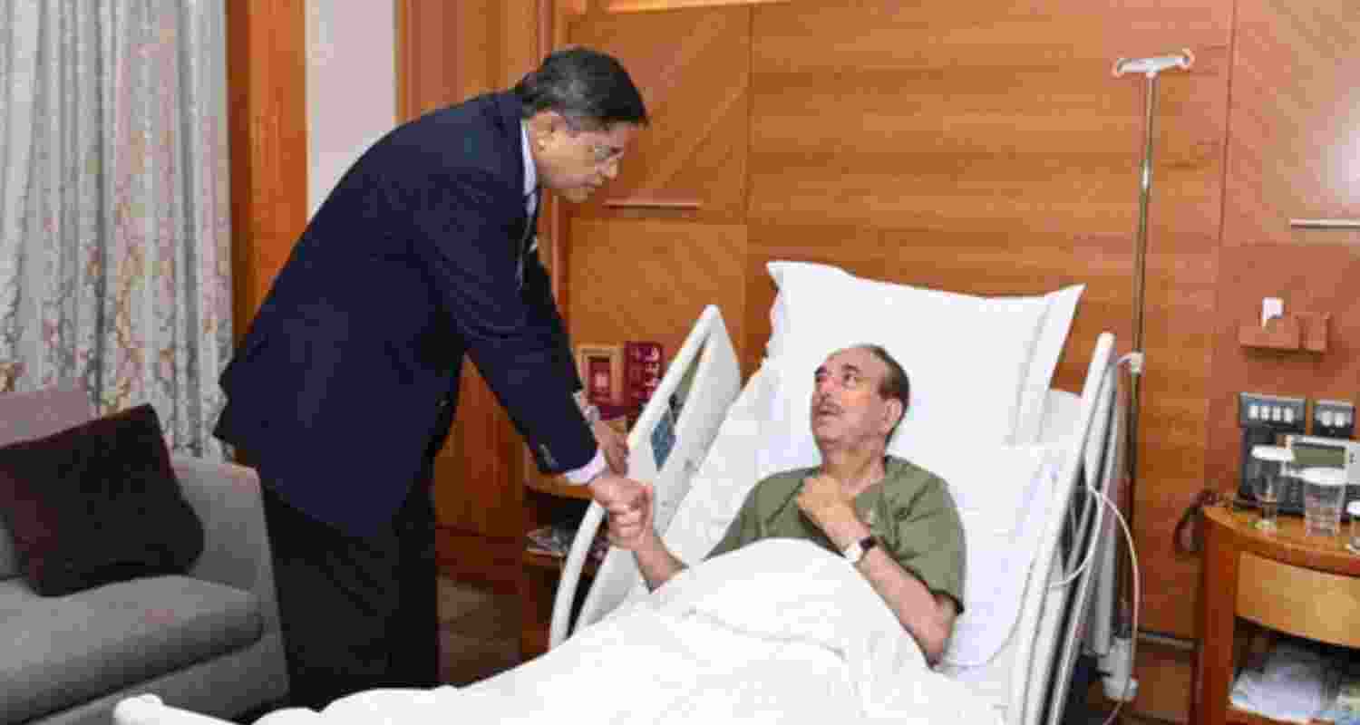 Azad slams Pakistan before hospitalisation.