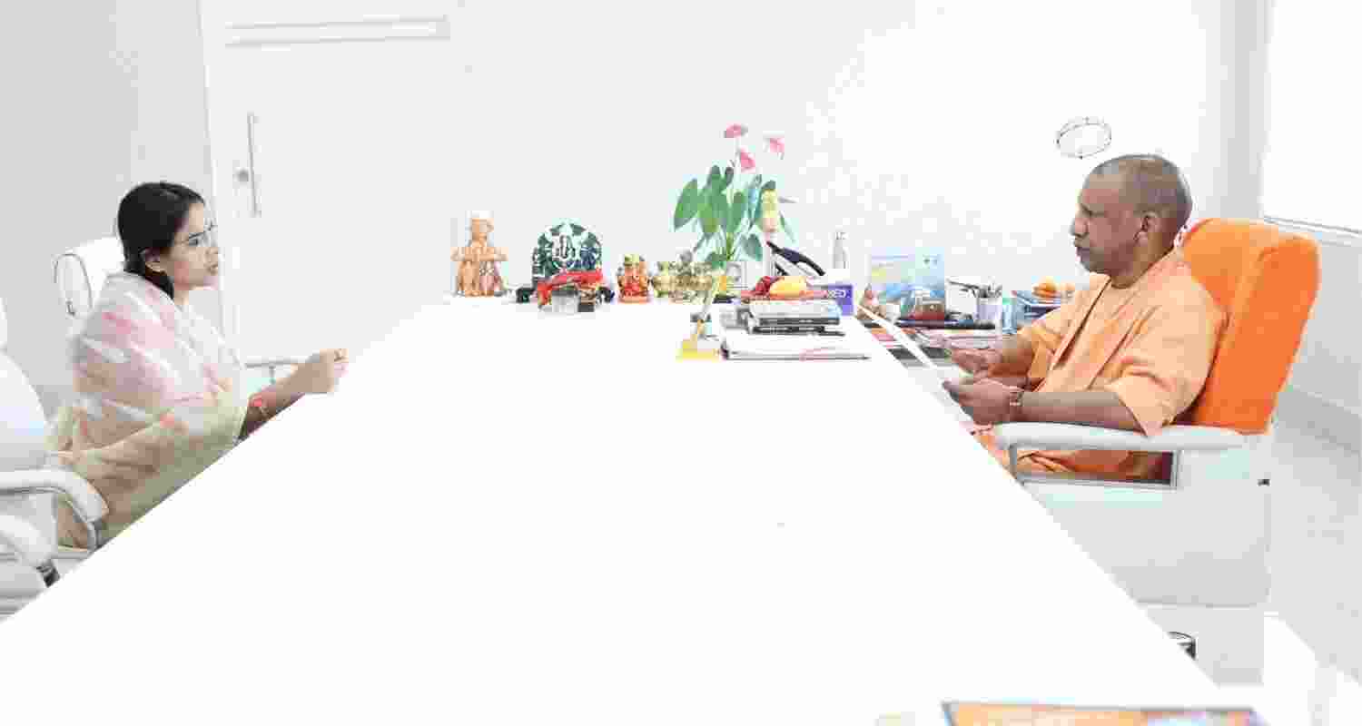 Pooja Pal holds Akhilesh Yadav liable if anything happens.