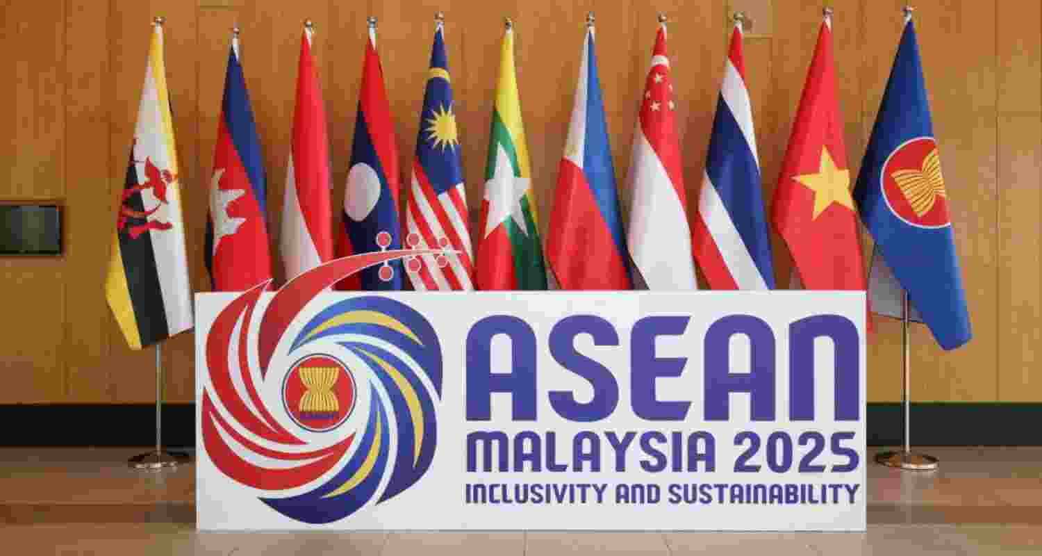 Malaysian PM confirms Modi will join ASEAN Summit online.