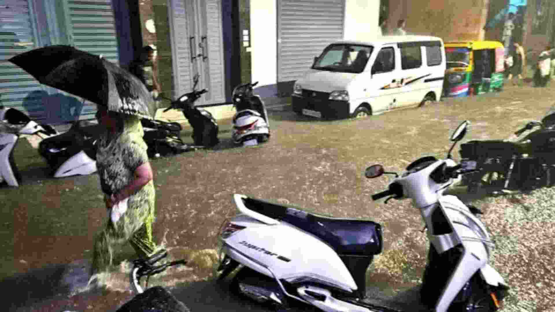 Delhi CM claims 'no waterlogging', roads witness contrary scene