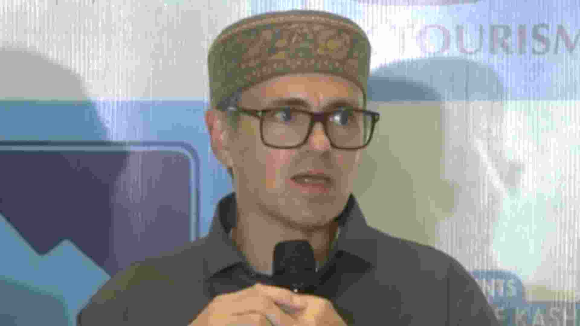 J&K CM Omar disappointed at Cong 'role' in INDIA bloc...!