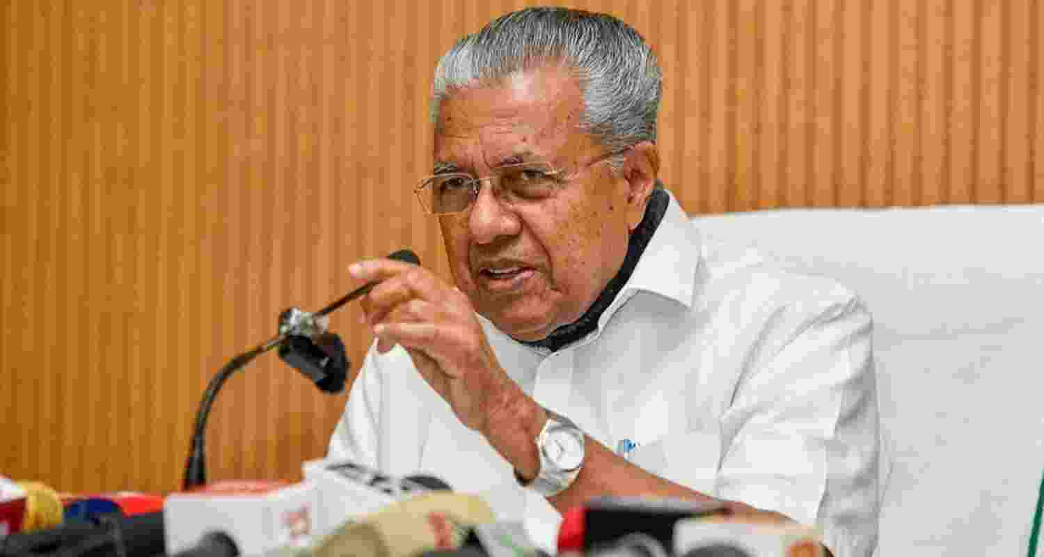 Keralam Leader of the Opposition Pinarayi Vijayan.
