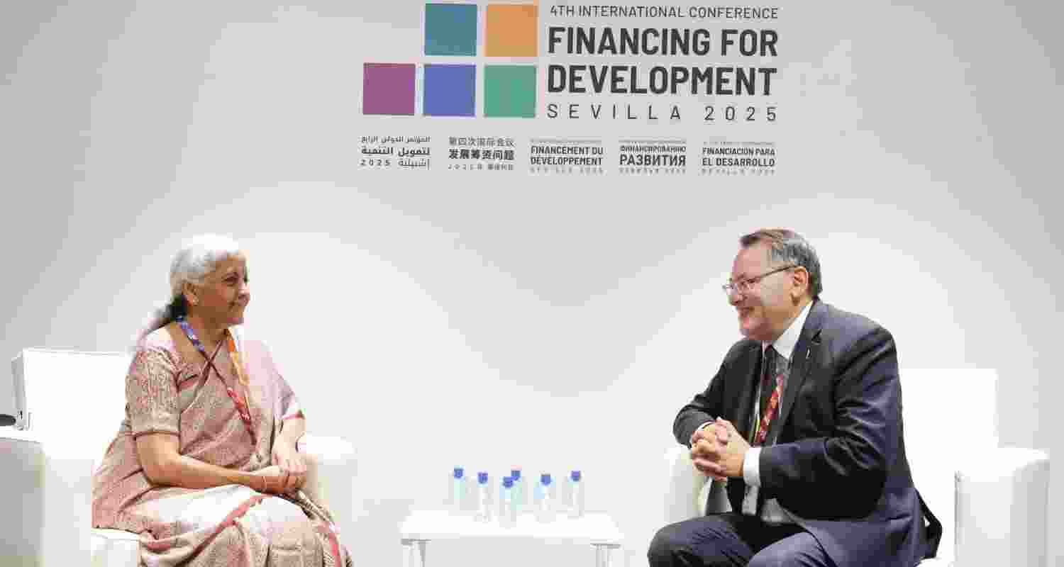 Finance Minister Nirmala Sitharaman met with Minister of Science and Technology, New Zealand, Dr. Shane Reti, during the International Business Summit