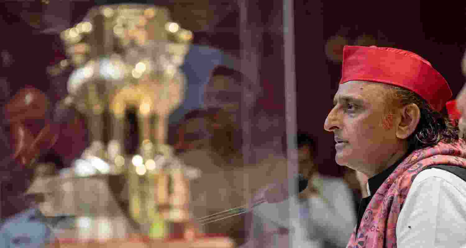 Akhilesh Yadav backs Waqf after Supreme Court order. Akhilesh Yadav backs Waqf after Supreme Court order.
