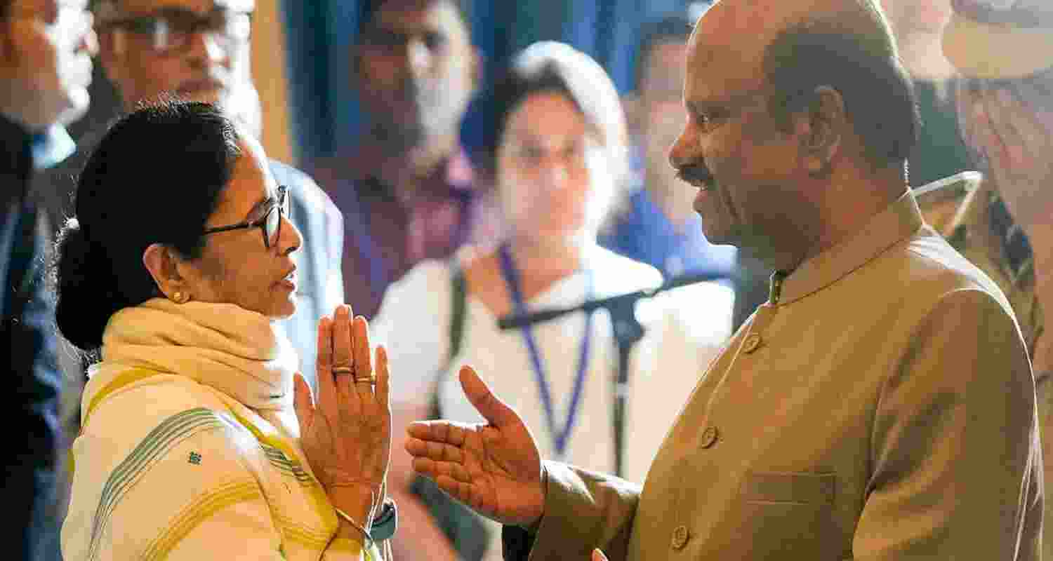 West Bengal CM Mamata Banerjee with Governor C.V. Ananda Bose. File photo.