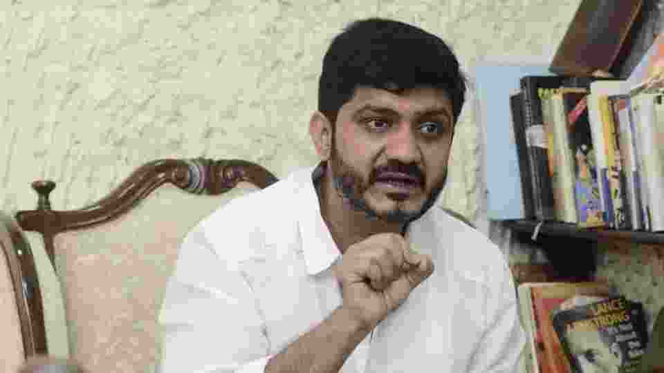 BJP retains three sitting Pune MLAs in first list for Maha Polls