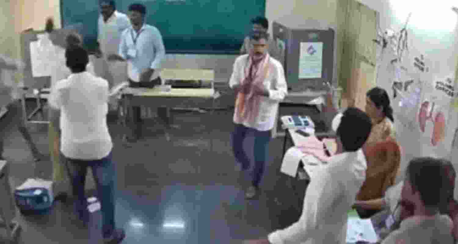 EC takes note of EVMs being destroyed in Andhra by YSRCP MLA. EC takes note of EVMs being destroyed in Andhra by YSRCP MLA.