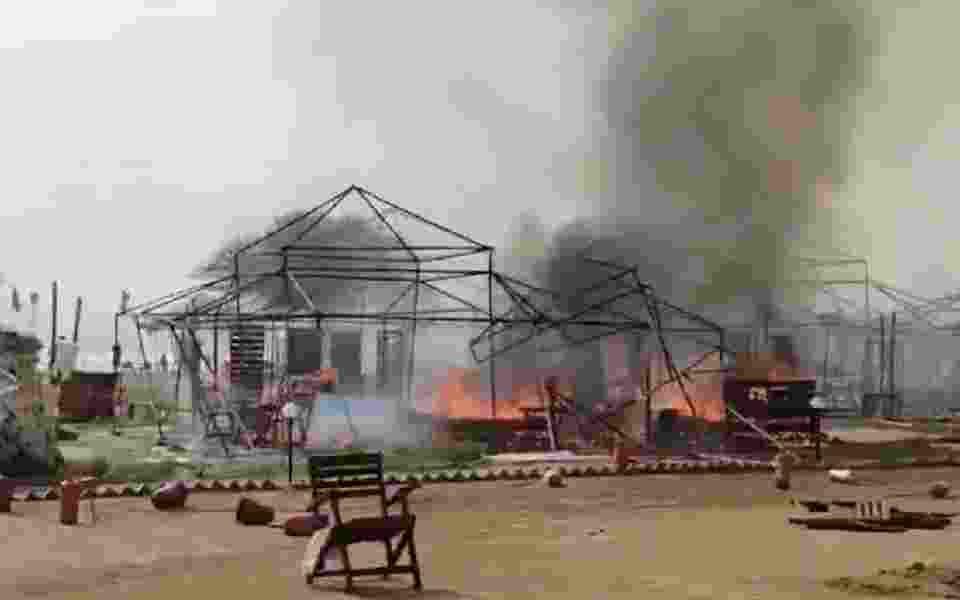 Blaze destroys 15 tents in Maha Kumbh, no casualties