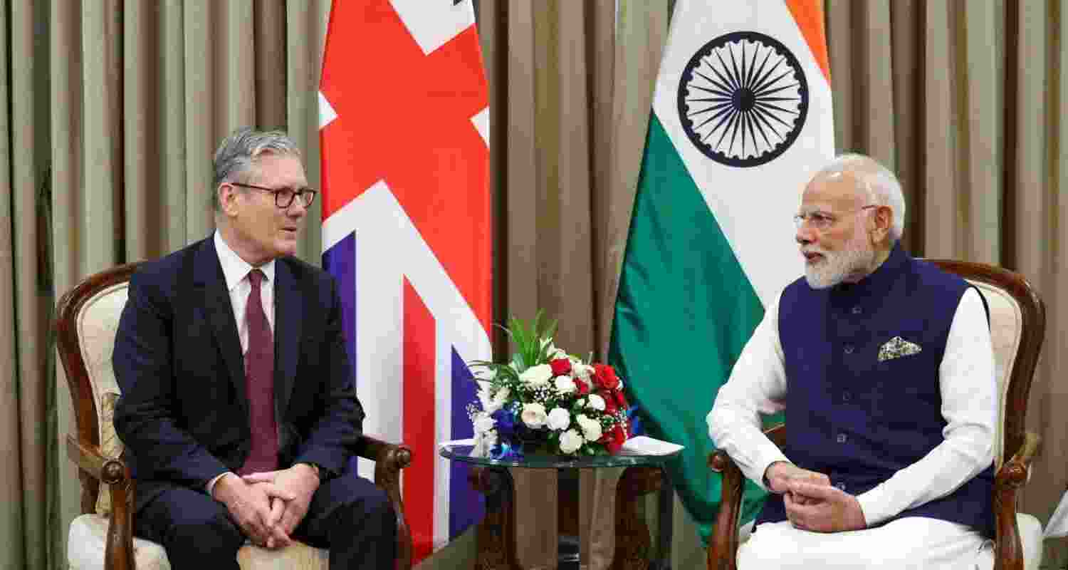 PM Starmer and PM Modi discuss strengthening India-UK trade and economic ties under the landmark CETA agreement, boosting opportunities for youth, industries, and consumers.