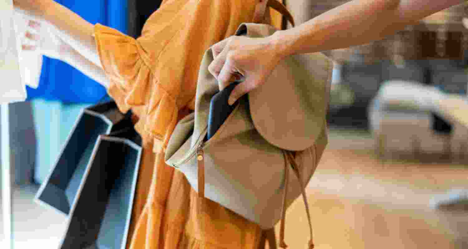 Phone Theft Becomes £50 Million Racket in the UK. Image - X for representative use only.