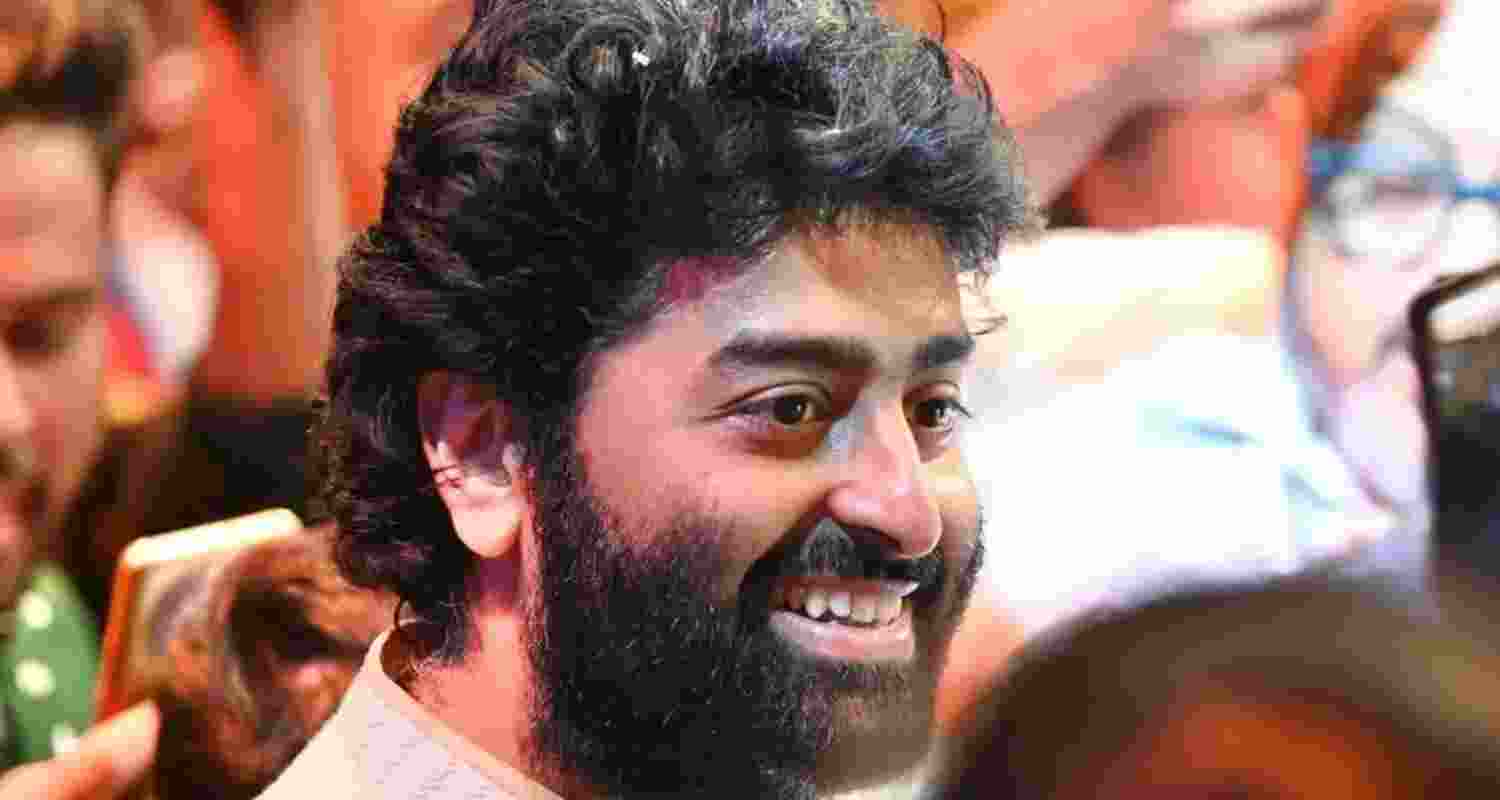 Arijit Singh drops first track ‘Raina’ post-retirement