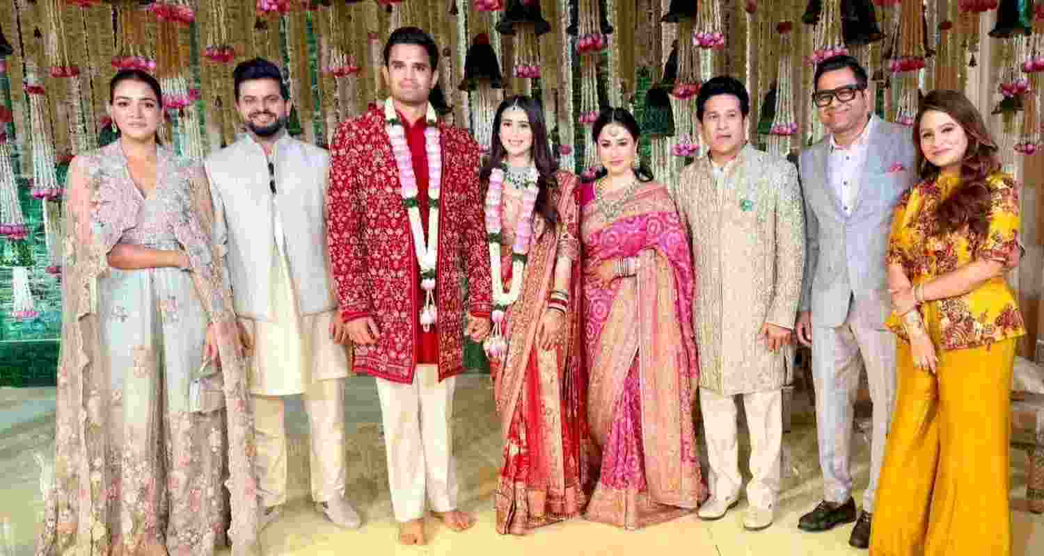 Arjun Tendulkar and Saaniya Chandhok tie the knot