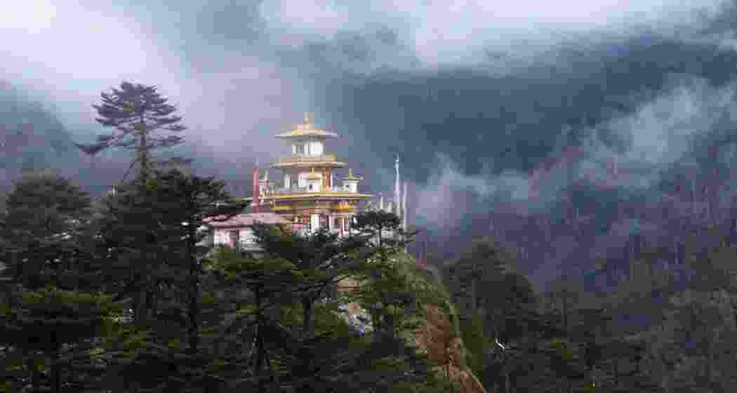 Jemeithang village in Arunachal Pradesh, nestled near the historic Gorzam Stupa, is being developed under NITI Aayog’s Aspirational Blocks Programme to boost livelihoods, eco-tourism and border infrastructure.