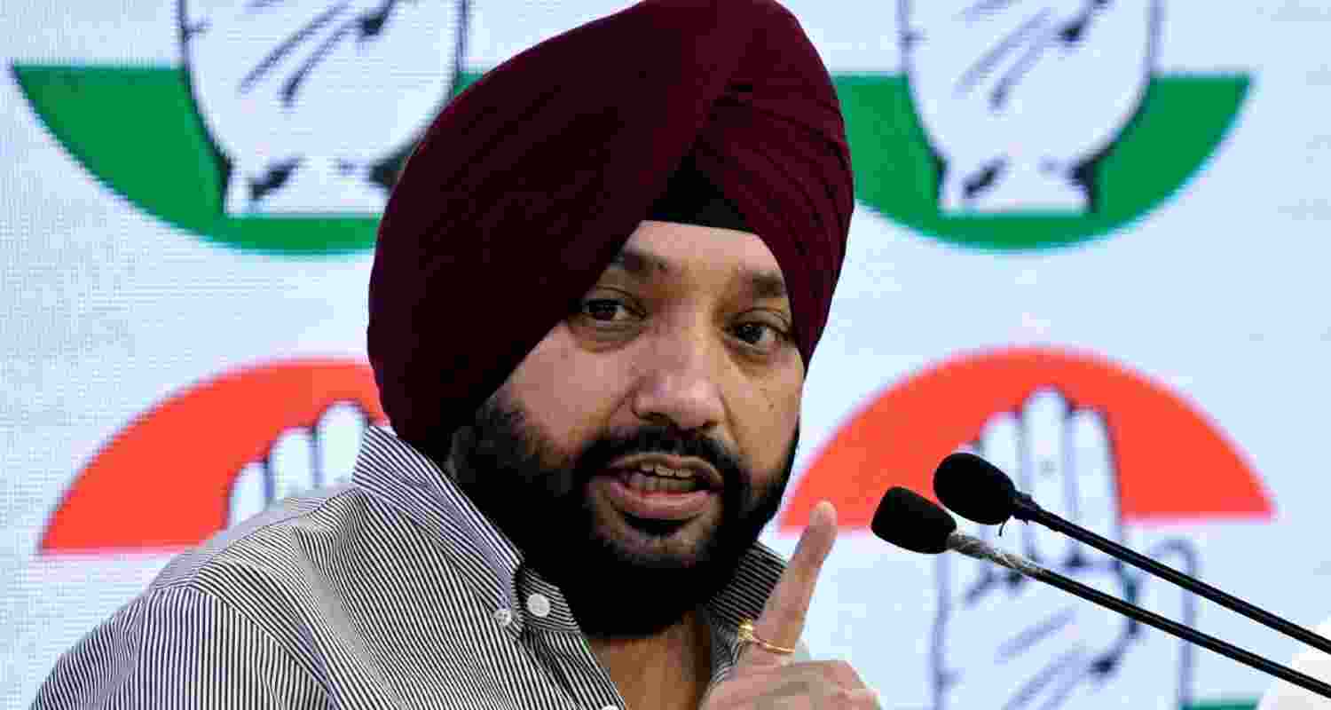 Former Delhi Pradesh Congress Committee President Arvinder Singh Lovely has resigned.
