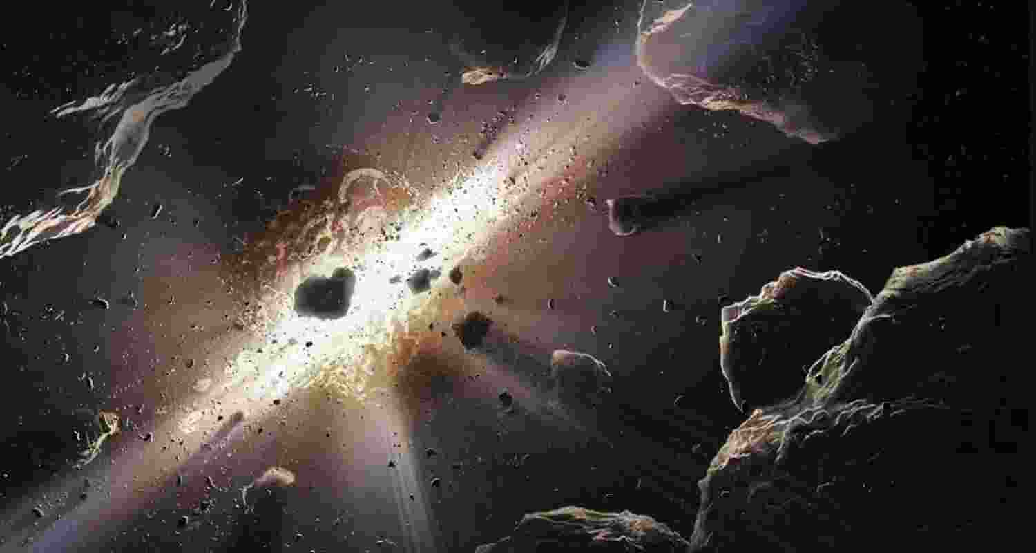 Earth at risk? Tiny asteroids now tracked early
