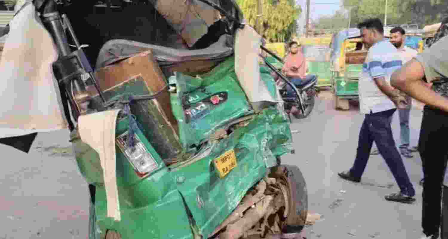 Five killed, four injured in Gwalior after speeding SUV rams auto; driver arrested as police probe possible drunk driving in fatal crash.