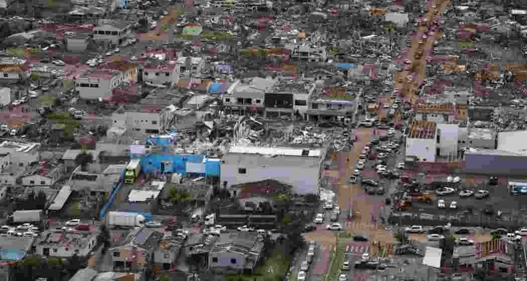Tornado in Brazil kills five, leaves 400 injured