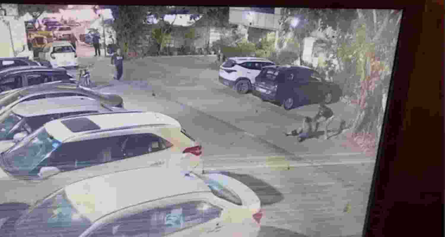 Ex-MLA's son arrested in Ahmedabad chain snatching case