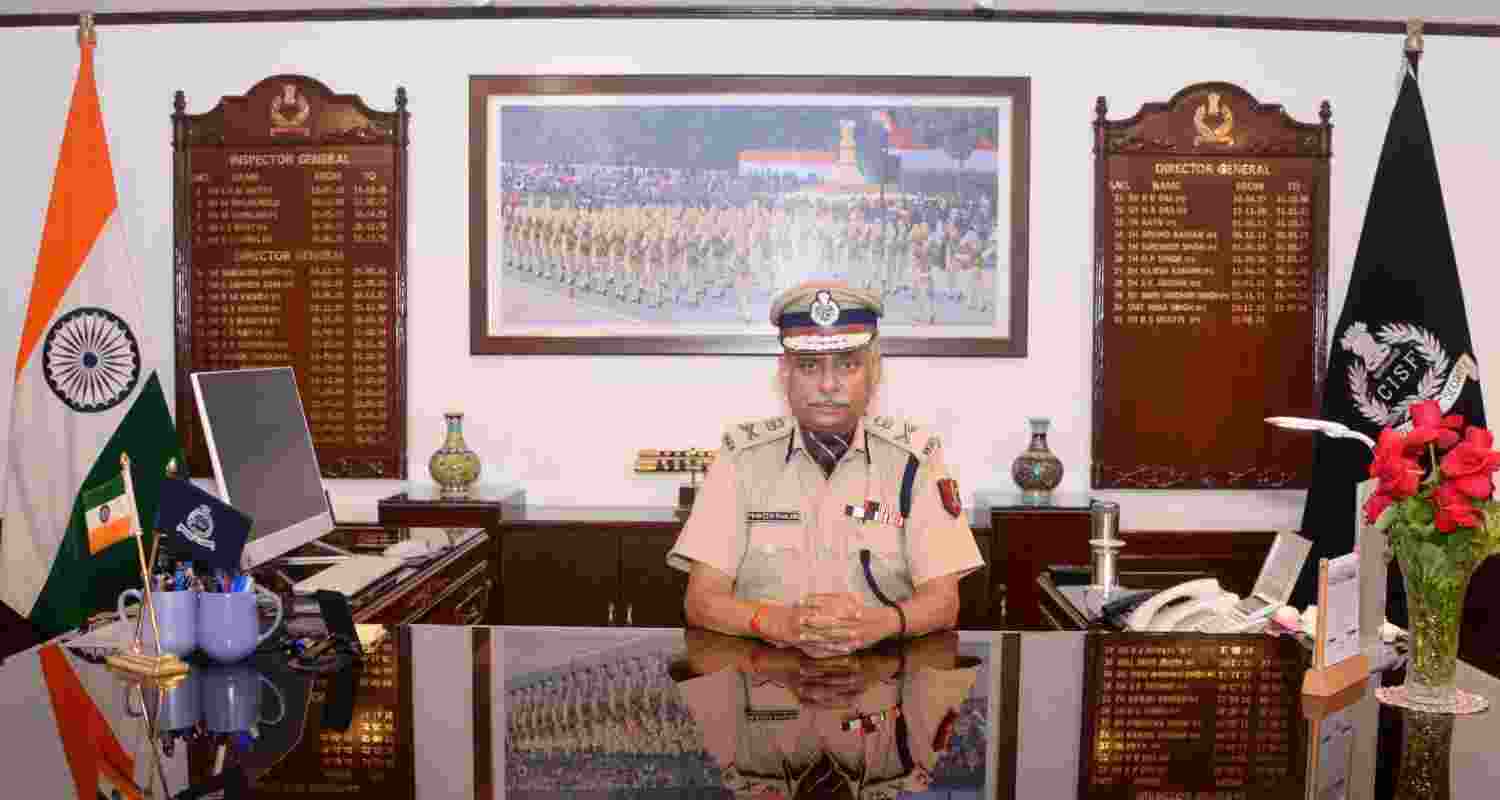 Praveer Ranjan, a 1993-batch IPS officer, takes charge as new CISF DG. 
