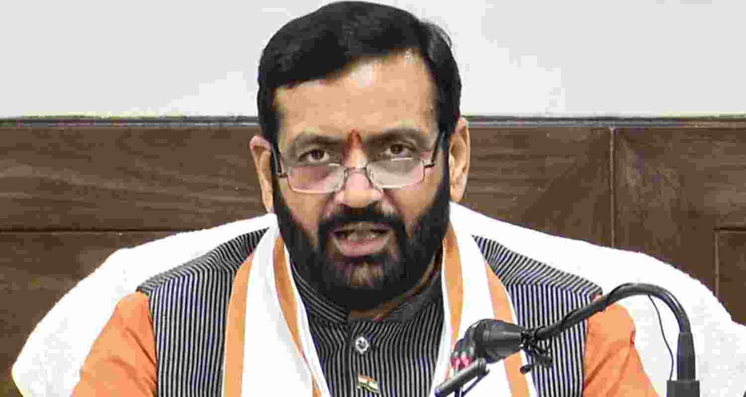 Haryana govt approves 4,156 tablets for patwaris, kanungos to digitise land records, boost efficiency, and improve rural revenue services.