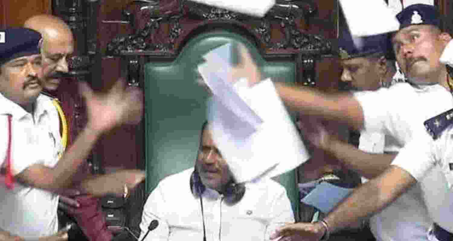 18 BJP MLAs suspended for disrupting K'taka Assembly