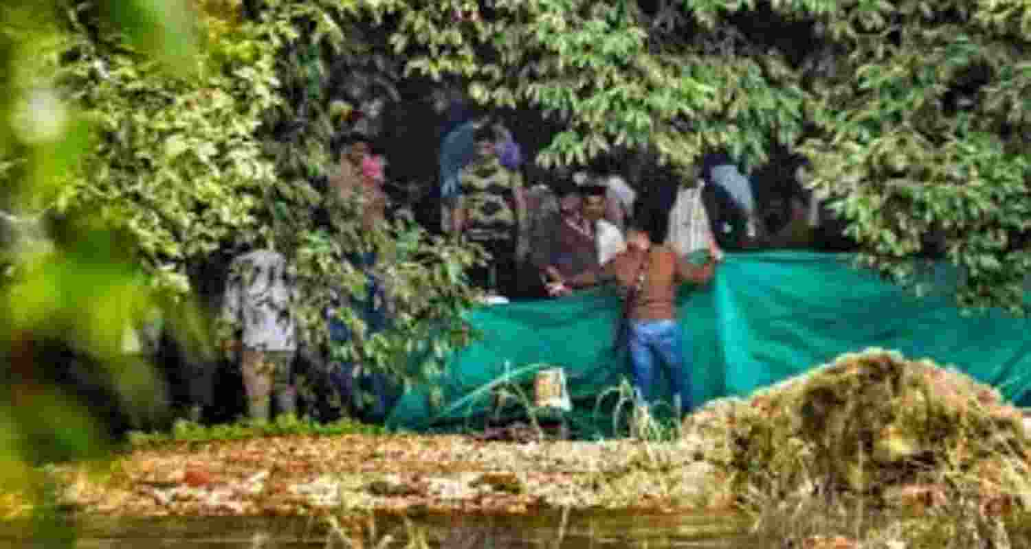 SIT summons activists in Dharmasthala mass burial case