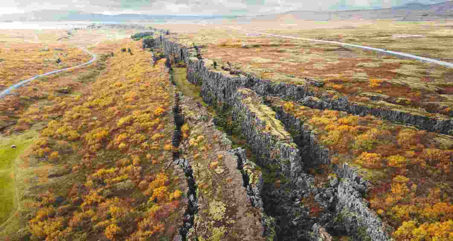 Earth’s moving surface a major climate driver