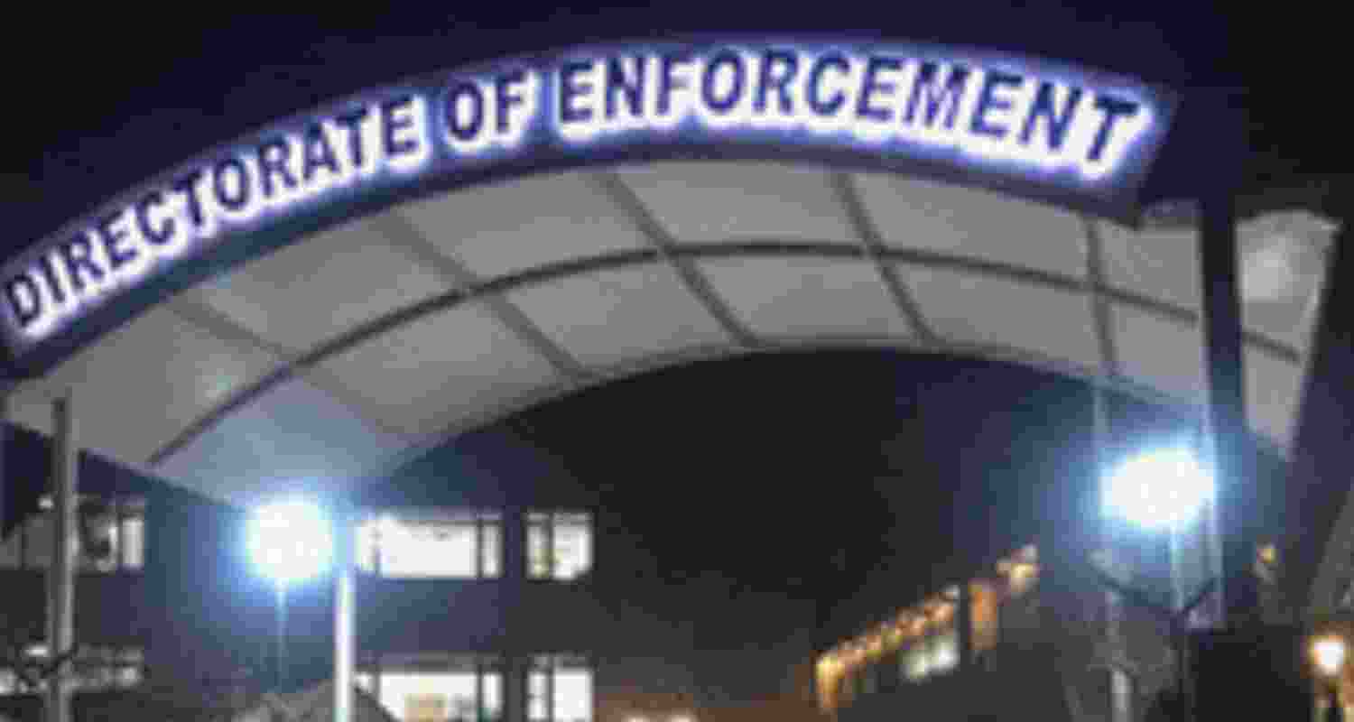 ED conducts raids in UP, Delhi and Maharashtra. 