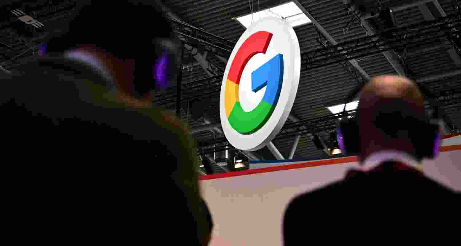 Complainants rushed to social media platforms to report a spike in outage, especially when hybrid and remote work models remain popular in the country in places gripped by sudden cold wave or high air pollution levels