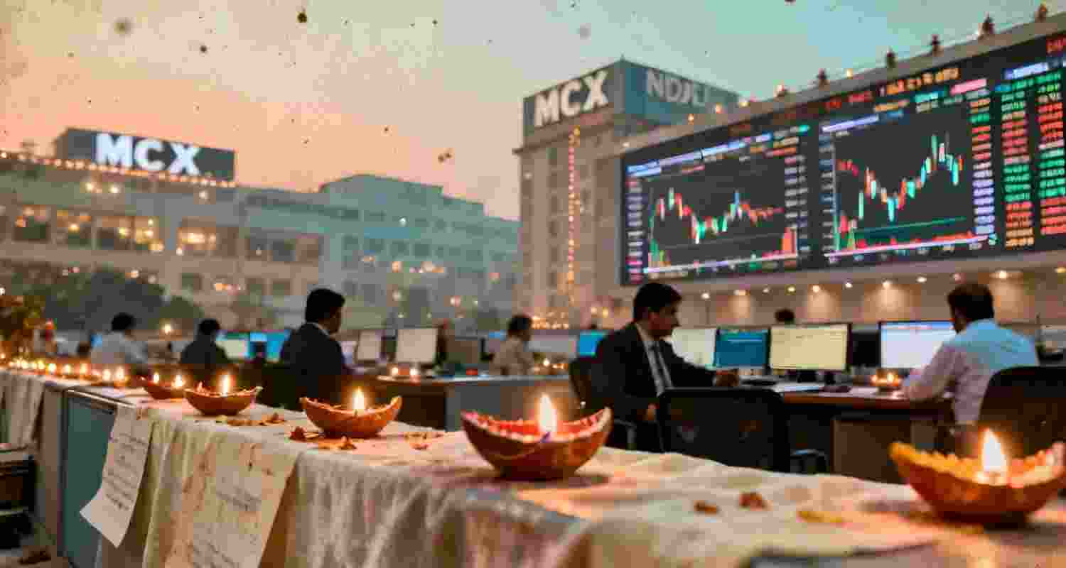 Gold prices and silver prices crashed in the special Diwali Muhurat trading session