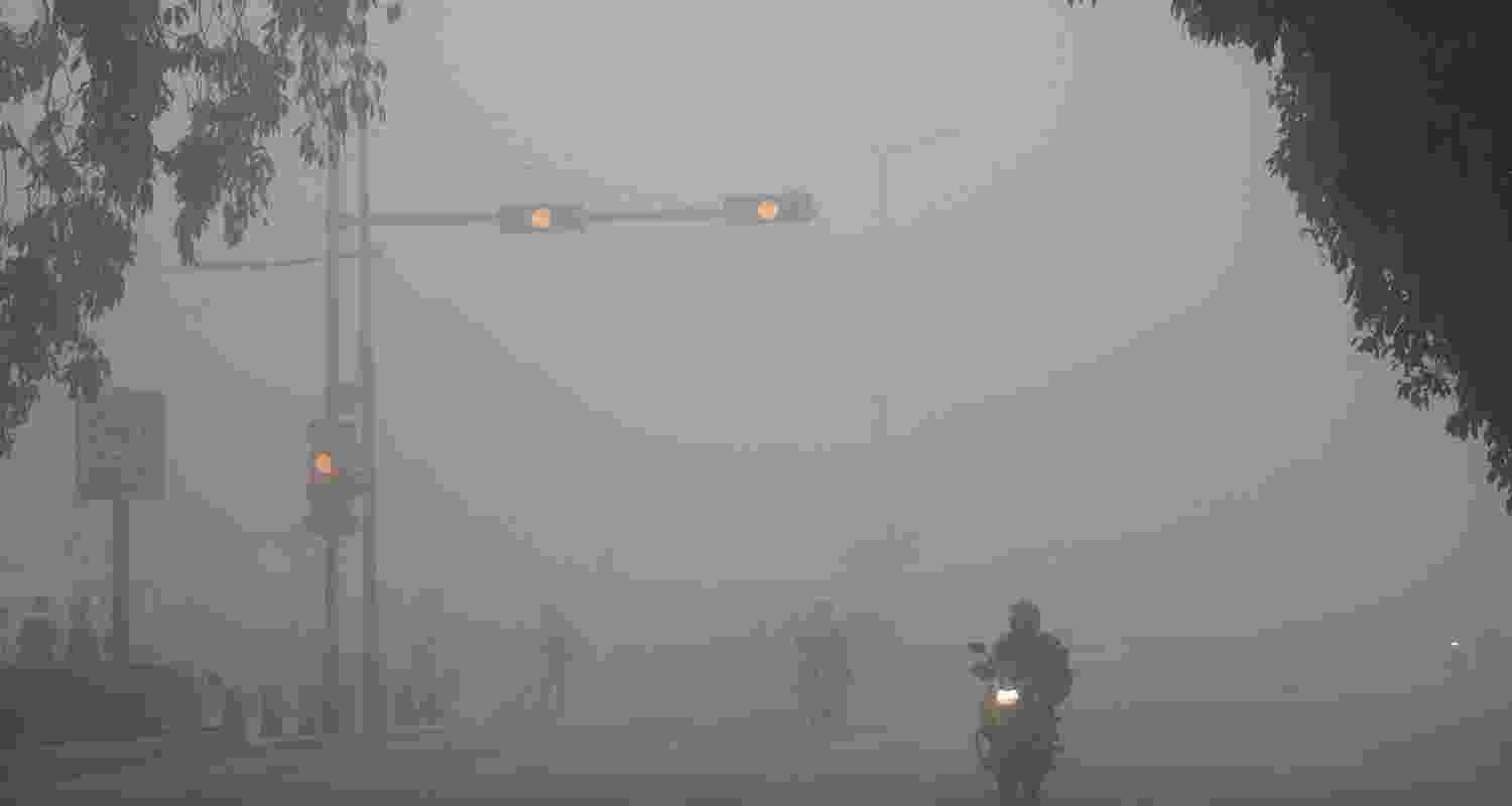 The minimum temperature was recorded at 9.4 degrees Celsius, a notch above the normal for this time of the year, according to official data, with visibility dropping to 100 metres at both Palam and Safdarjung, the weather office said