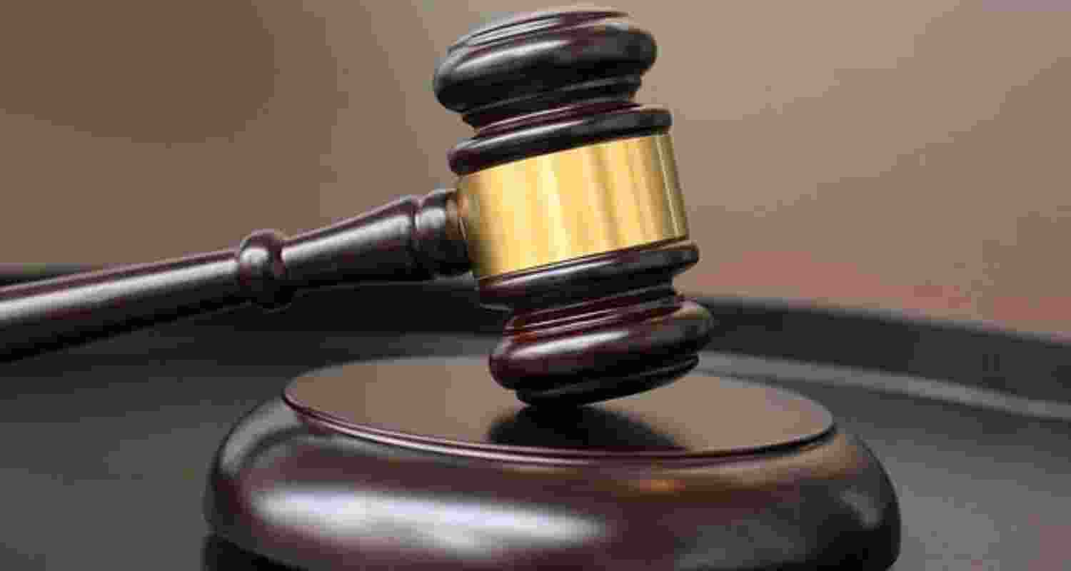 Women foreign tourist sexually harassed by a priest.