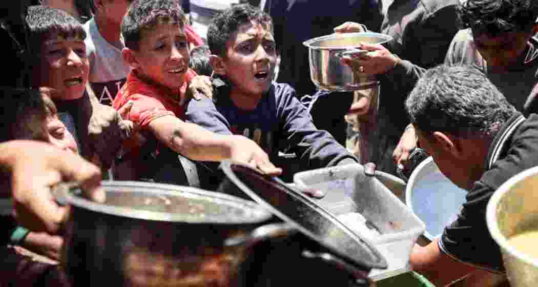 Children scramble for food aid in Gaza, where conflict and blockade have triggered a humanitarian crisis. The UN reports record violations against minors, with Gaza the hardest-hit zone.