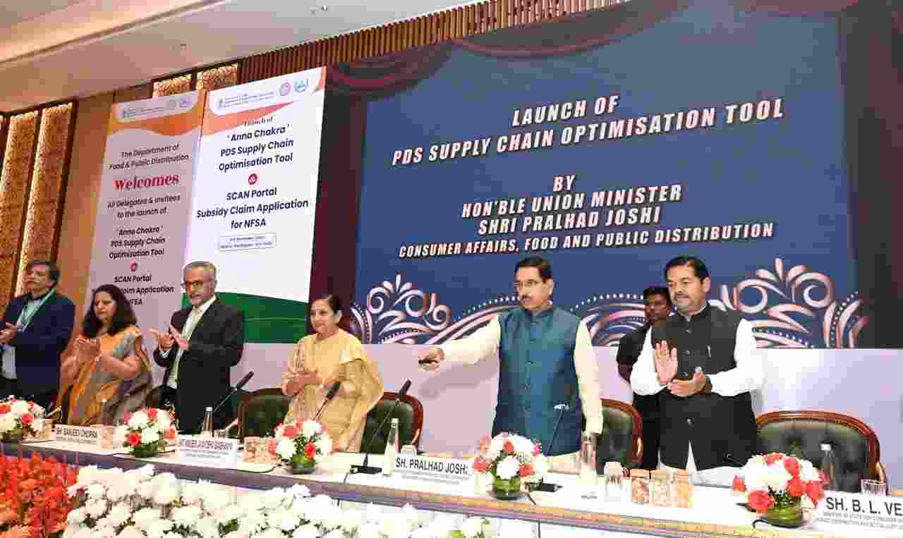 Pralhad Joshi unveils ‘Anna Chakra’ to optimise PDS supply chain