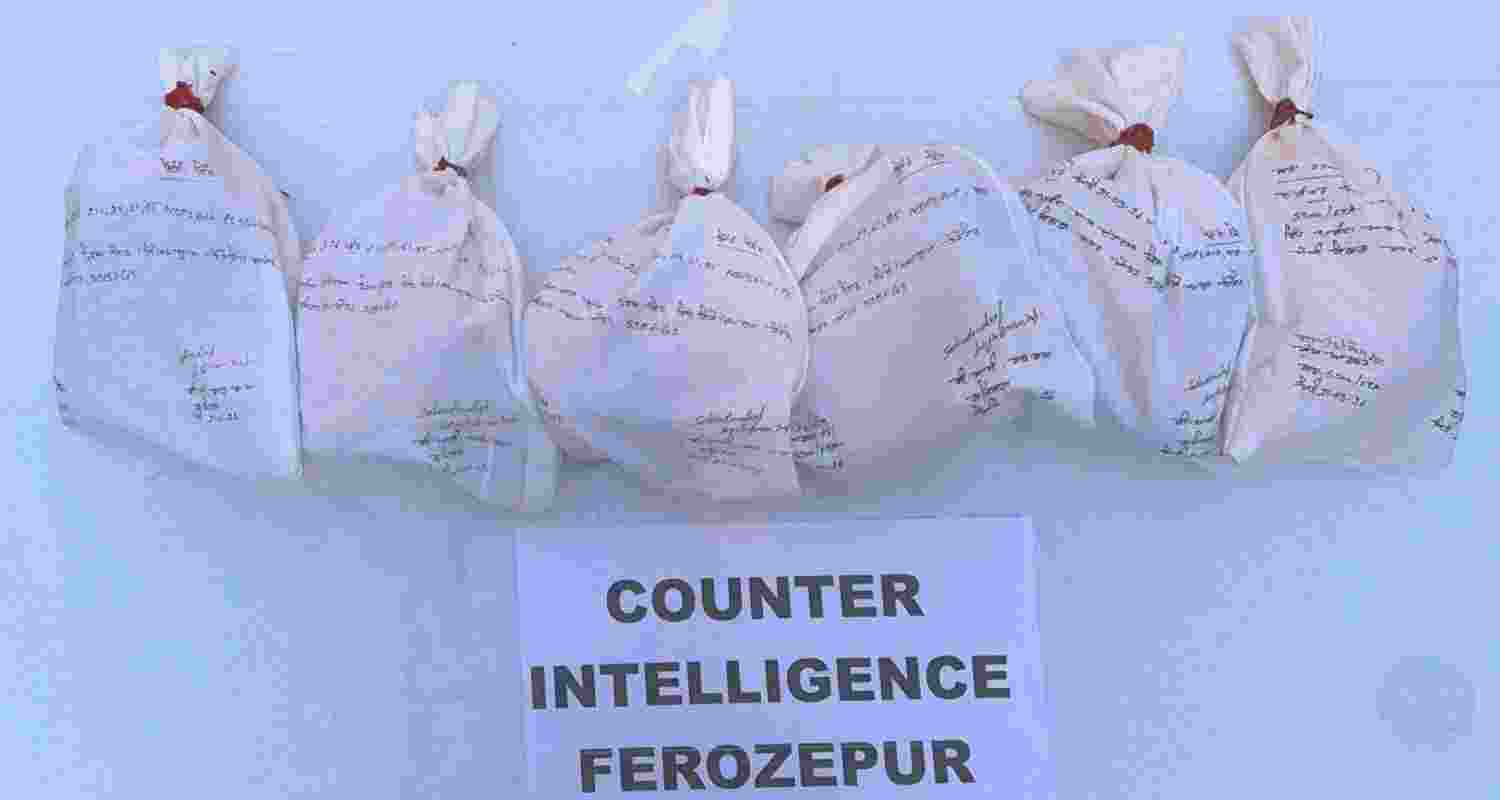 BSF, Punjab Police seize 6.5 kg heroin in Fazilka, foiling cross-border smuggling bid; probe on to trace network linked to Pakistan smugglers.