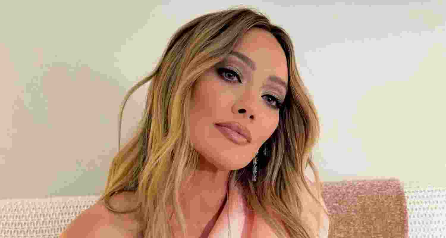 Hilary Duff loves crocheting