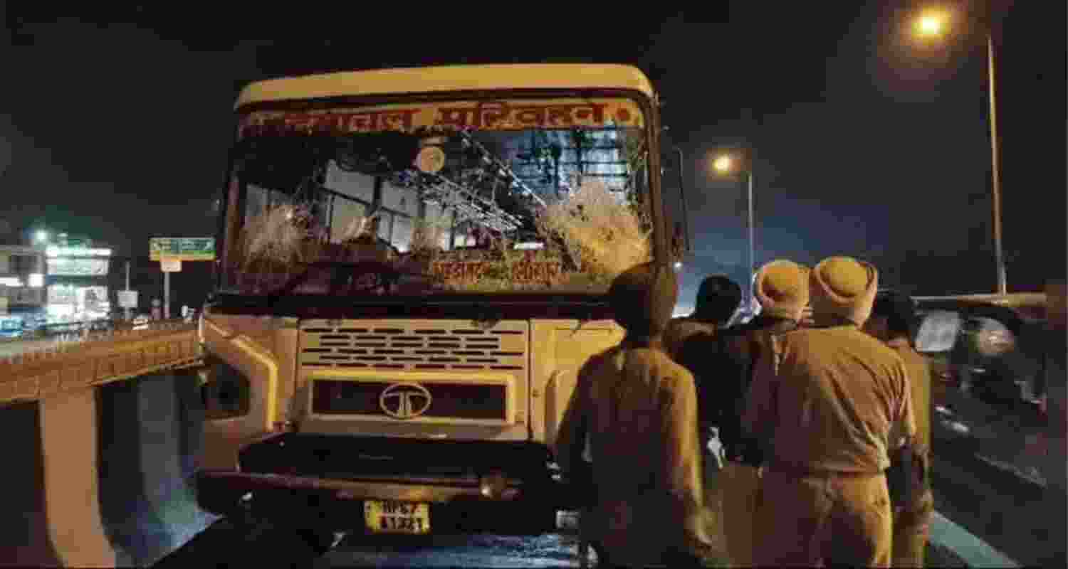 HP: Hotelier in flag row warned, told to avoid social media