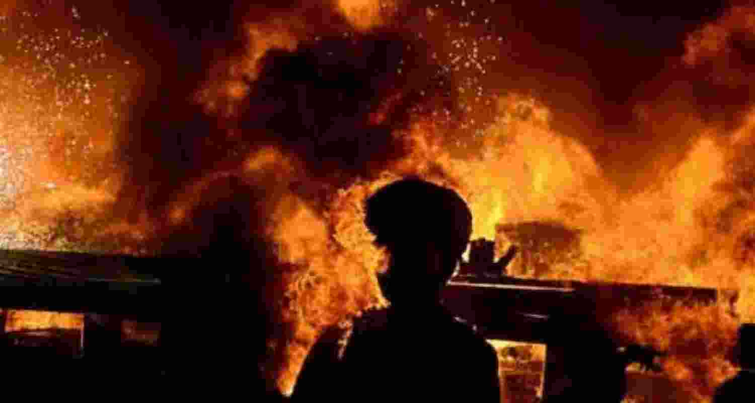 House fire kills four family members in Howrah village