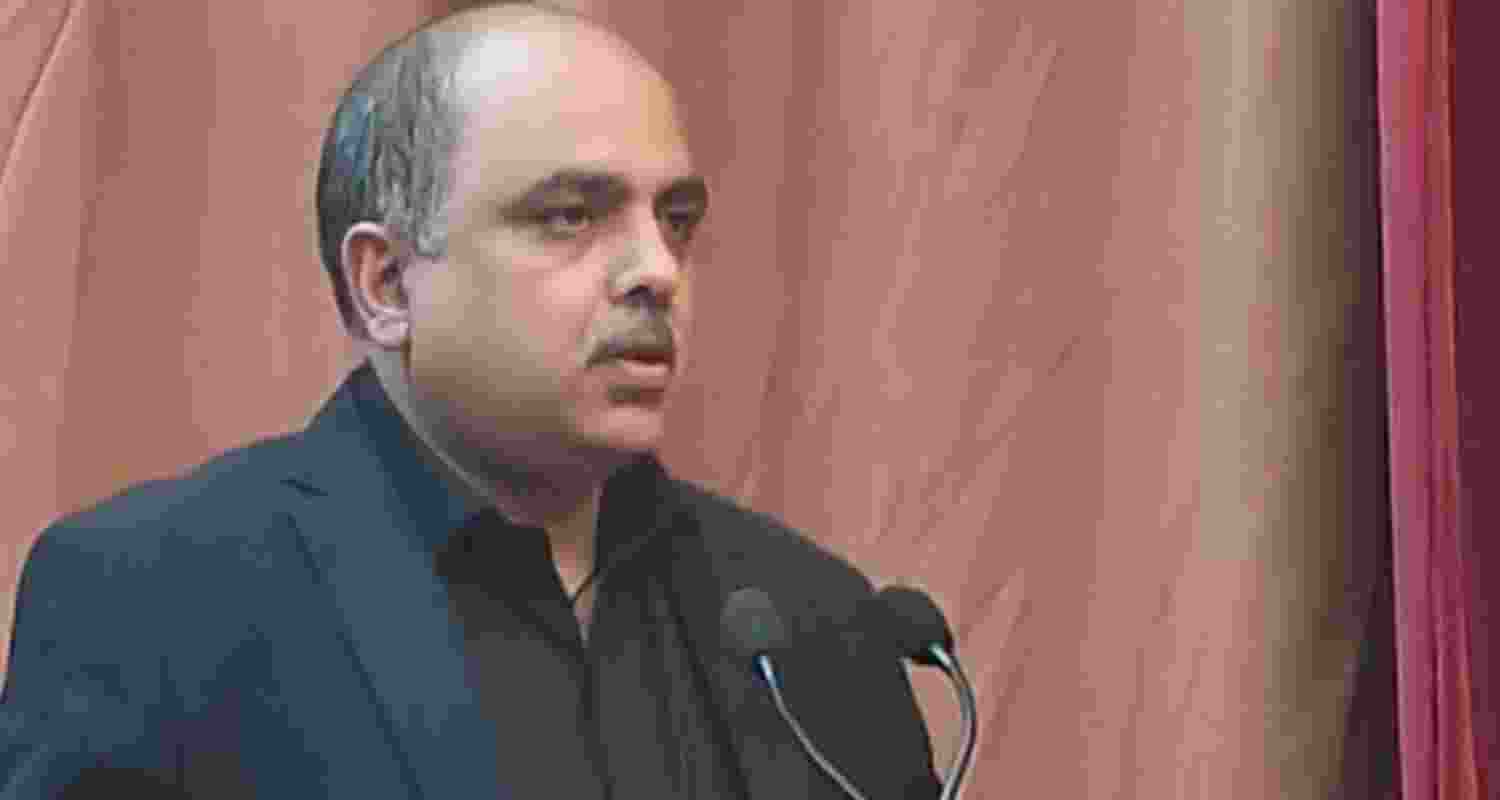 HPU Teachers’ Association opposes Executive Council meet, flags delay in CAS promotions and 3% salary cut, warns of statewide protest over issues.