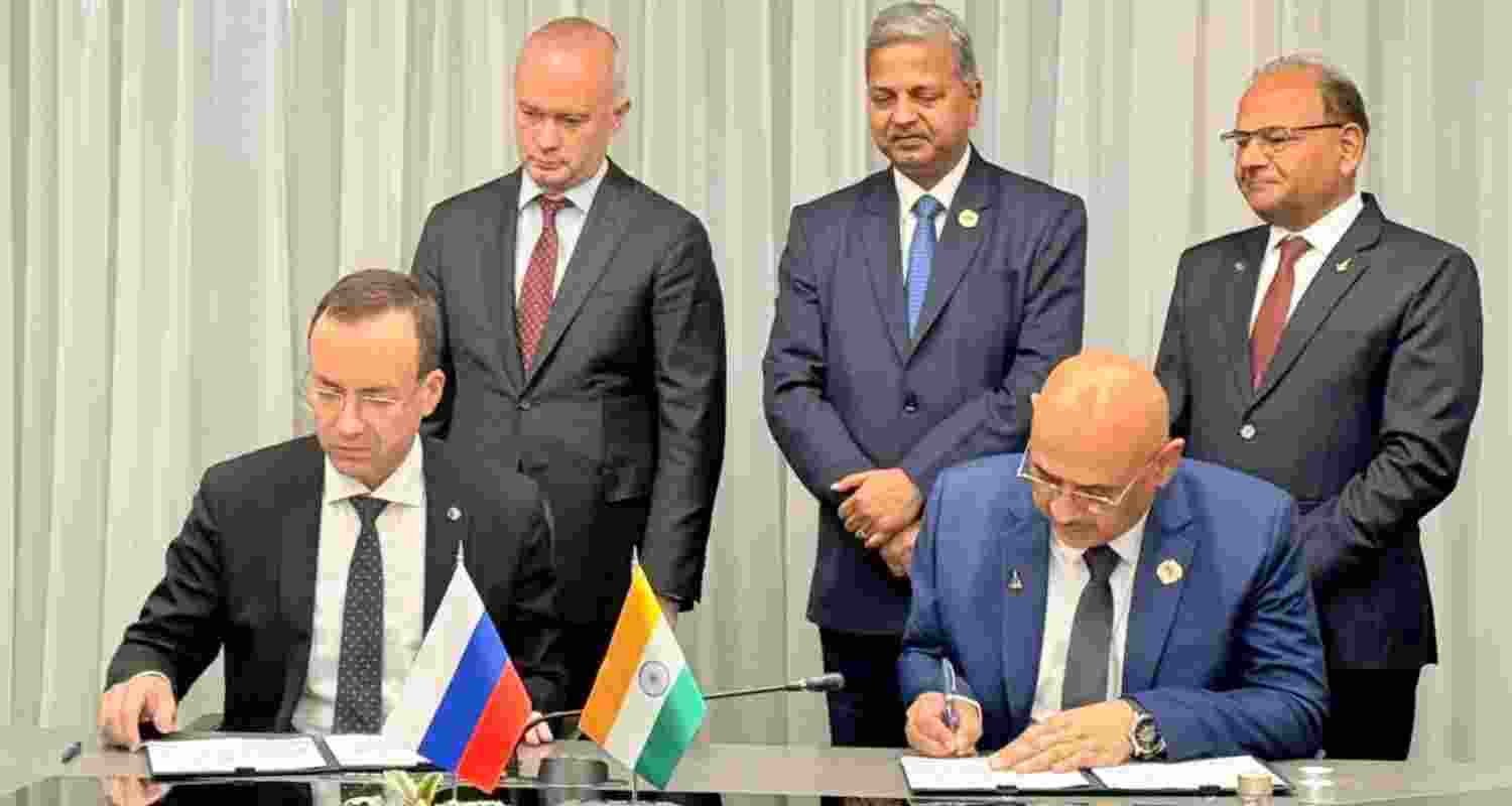 HAL and Russia's PJSC-UAC signed an MoU to co-produce the SJ-100 passenger jet in India. HAL and Russia's PJSC-UAC signed an MoU to co-produce the SJ-100 passenger jet in India.