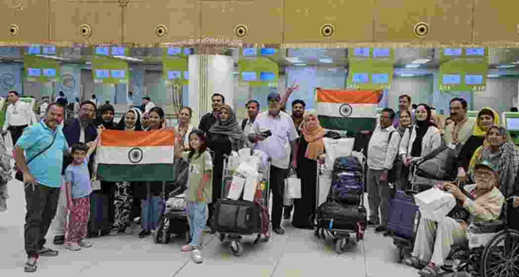 Many among the 290 Indian nationals evacuated from Iran arrive at Delhi airport under Operation Sindhu. (Photo: X/MEA)
