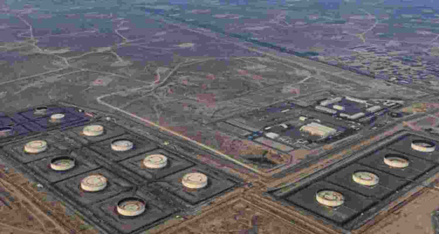 Crude oil hits $92.70, jumps 30 pc amid Mid-East war