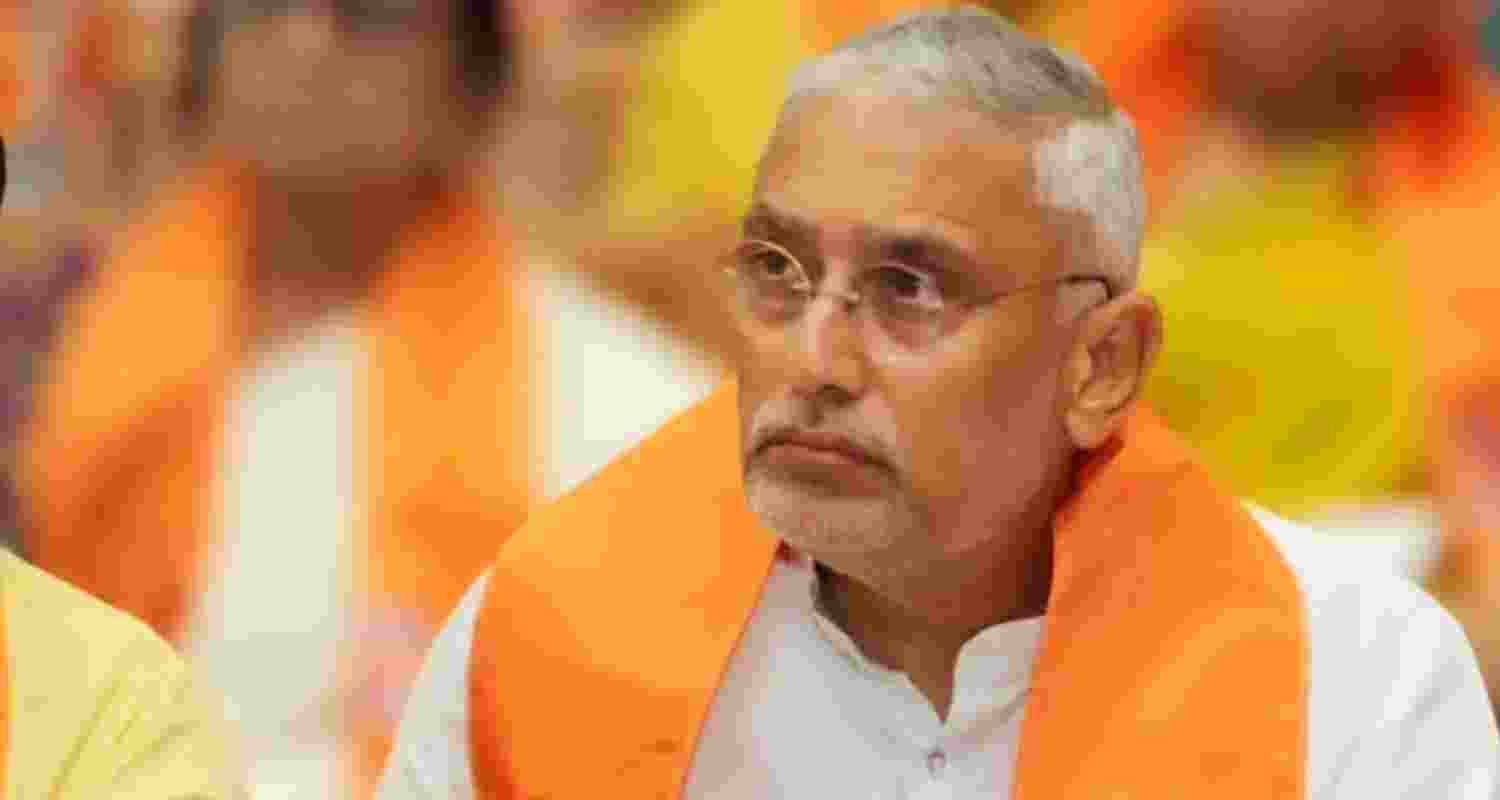 Minister Jagdish Vishwakarma.