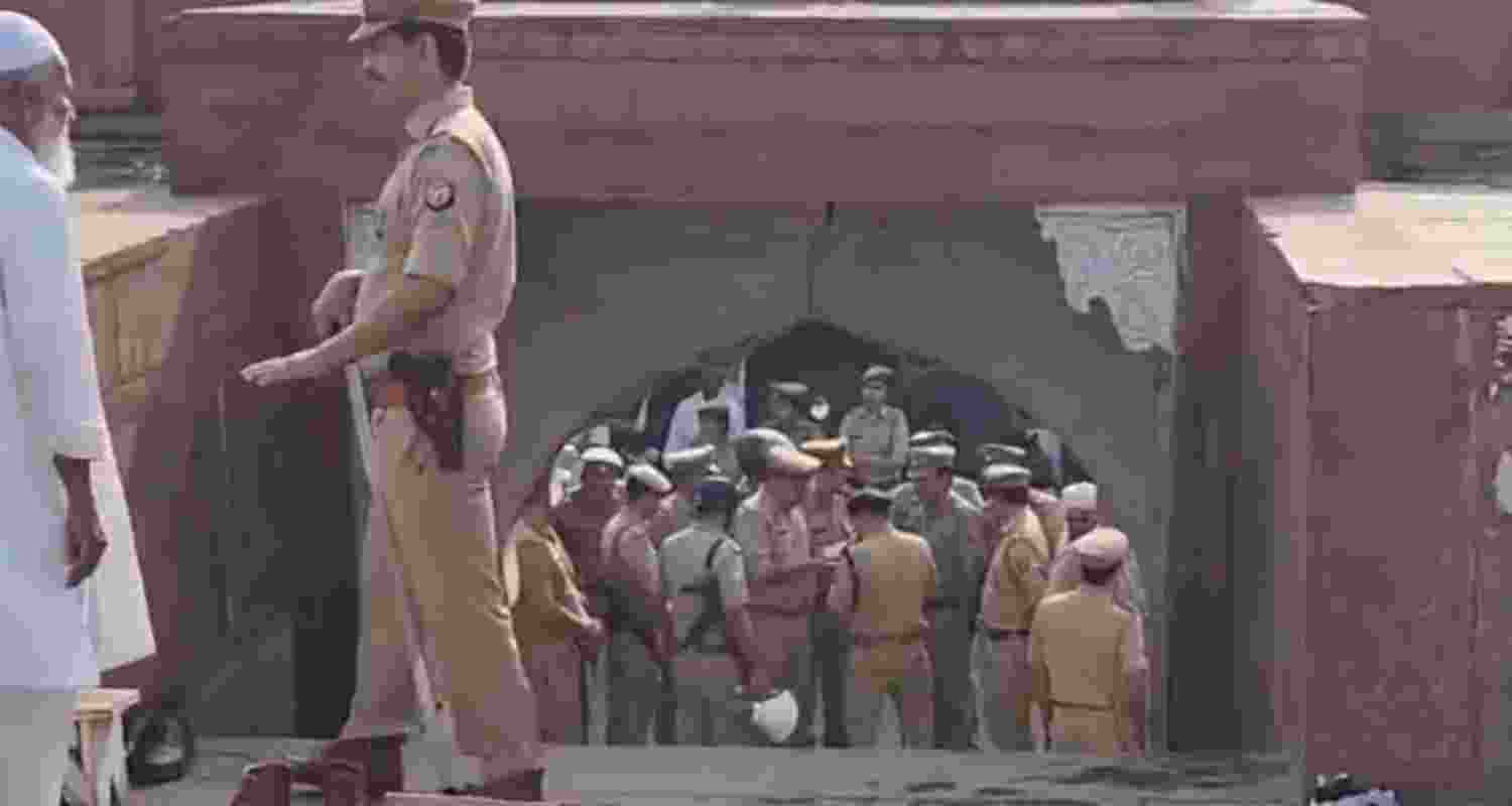 Police book 60 protesters and arrest man for placing meat at Jama Masjid in Agra. 