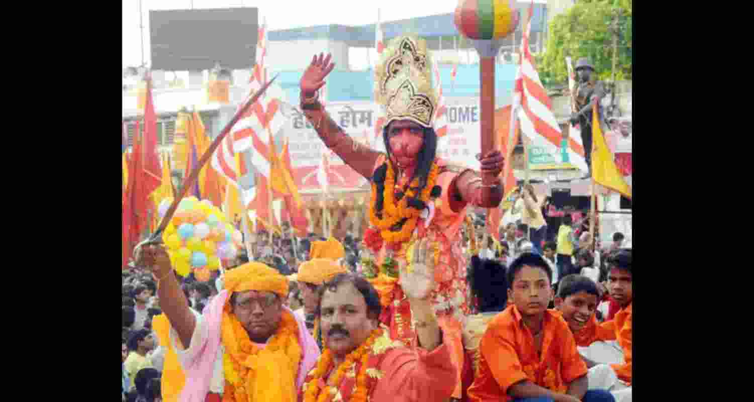 Jharkhand marks Ram Navami, CM Soren offers temple prayers