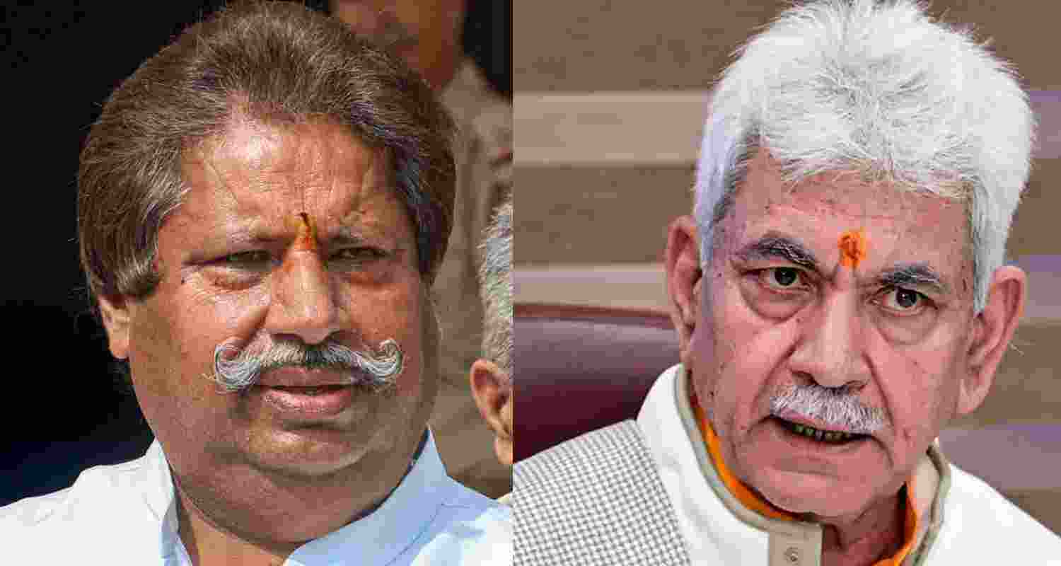 J&K Congress meets LG Manoj Sinha, demands statehood restoration, raises LPG crisis, refugee package, and law and order concerns in UT.