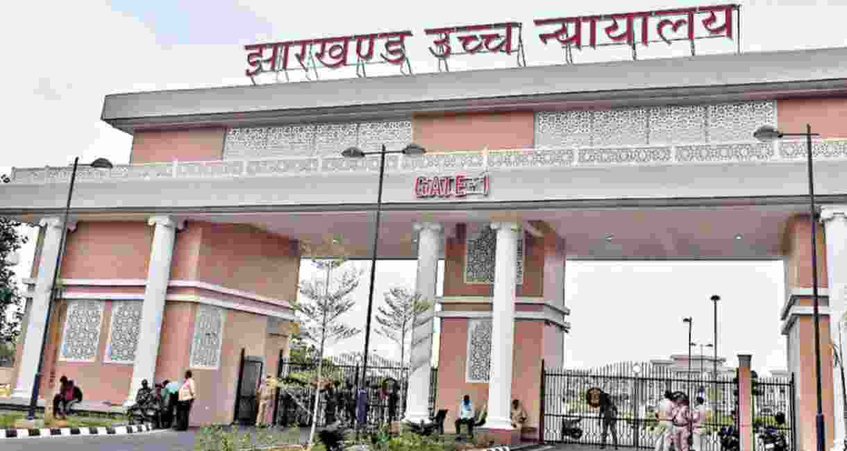 Jharkhand HC stays police action against ED officials 