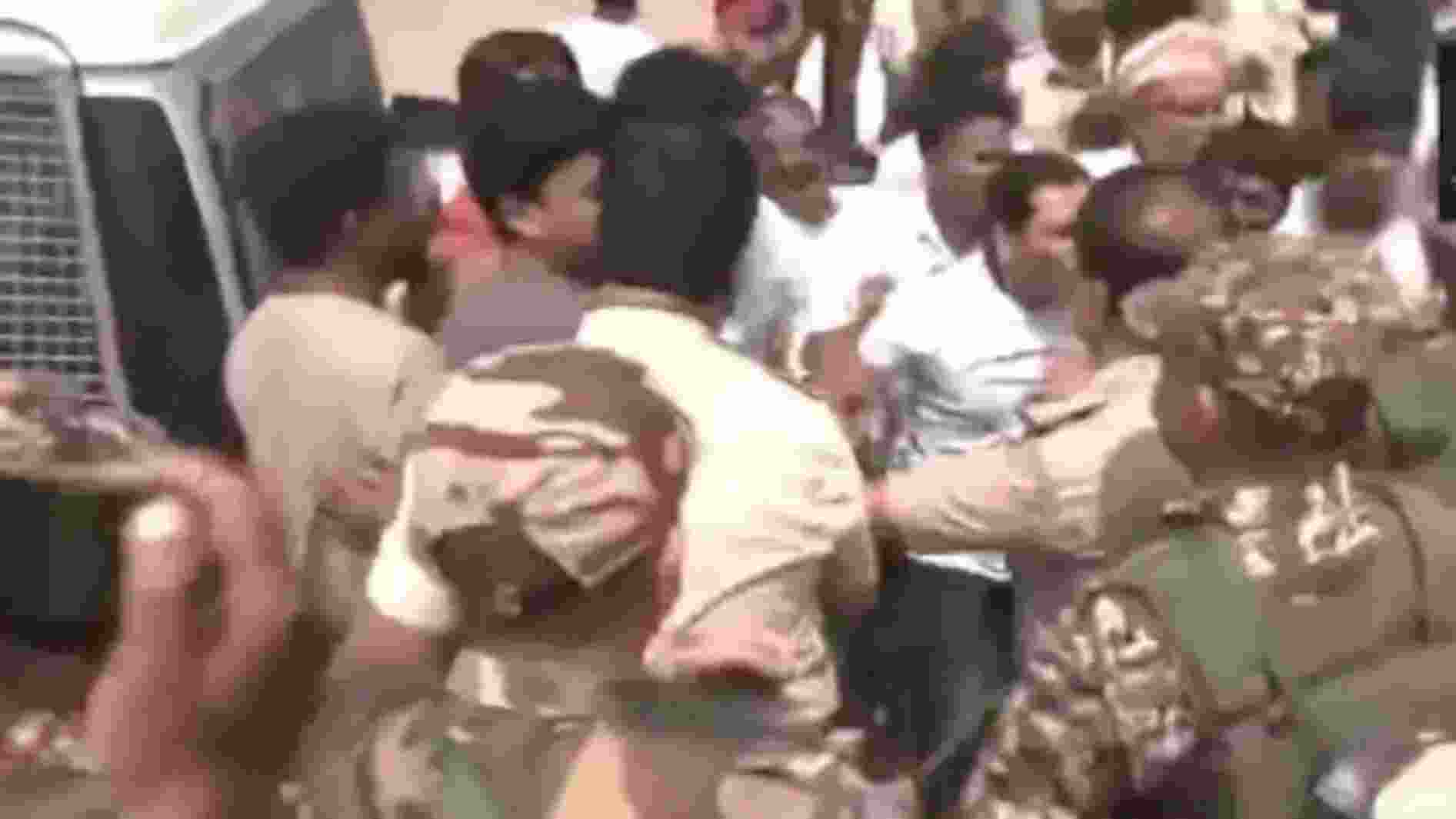 Clashes erupt between TMC workers, Humayun Kabir amid polling